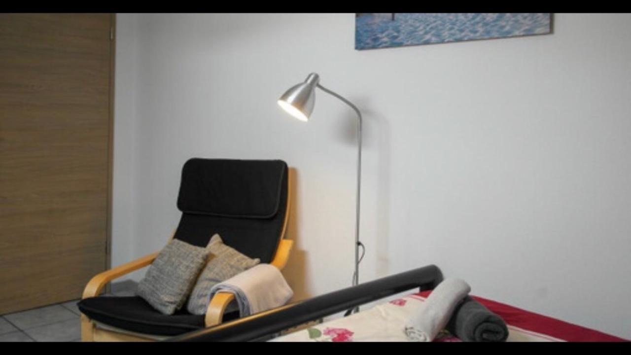 Monteur - Privat Zimmer Langerwehe Geich Appartement Buitenkant foto