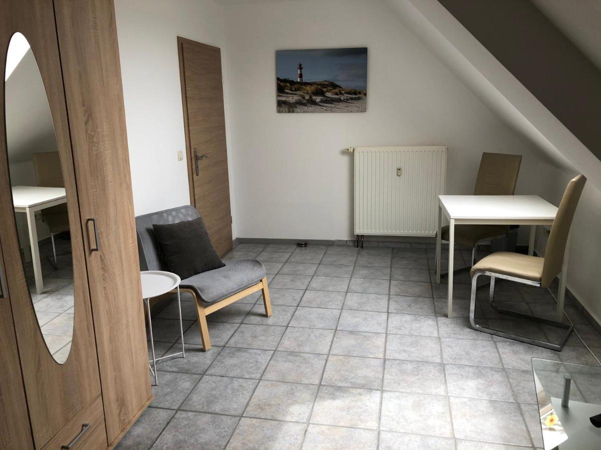 Monteur - Privat Zimmer Langerwehe Geich Appartement Buitenkant foto